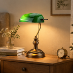 E27 Green Banker's Desk Lamp with Pull Chain