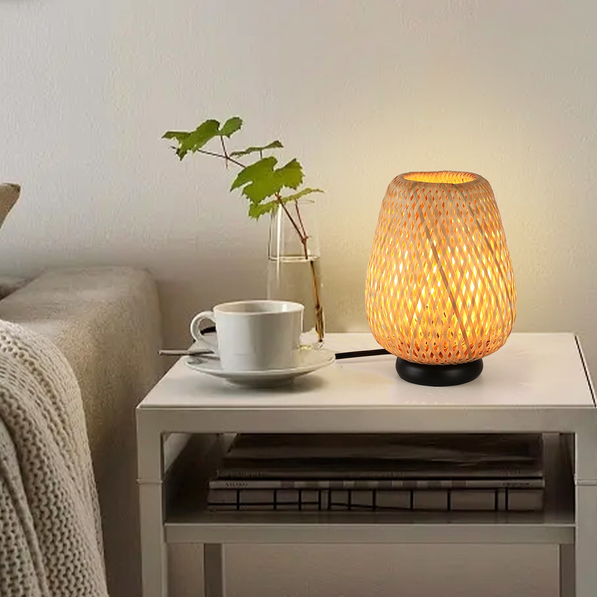 Woven Rattan Table Lamp for Bedroom & Living Room
