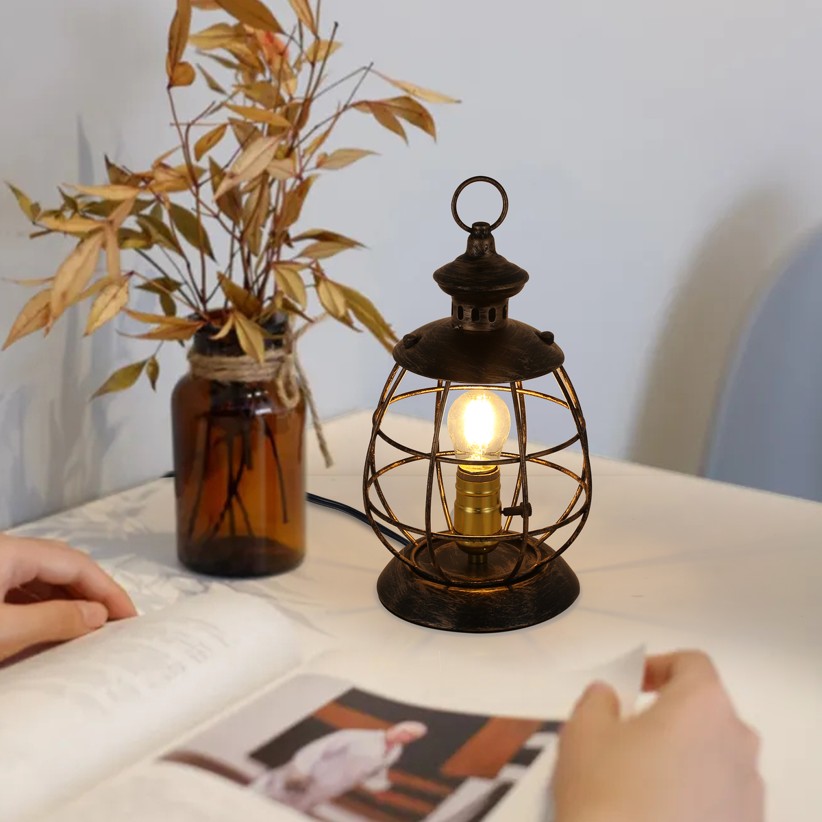 Vintage Brass Lantern Table Lamp